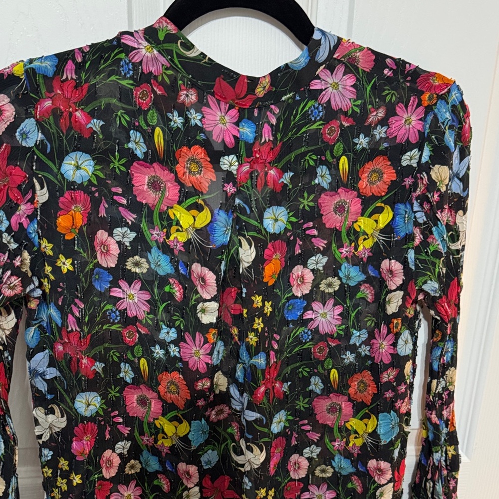 Floral Black Blouse - Picture 4 of 4